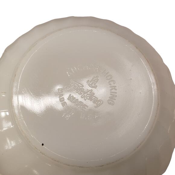 Vintage FIRE KING White SWIRL 7" Mixing Bowl 50s Milk Glass Anchor Hocking - Picture 4 of 9